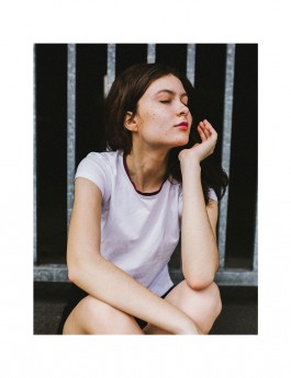 Violetta by Martin Röhr 